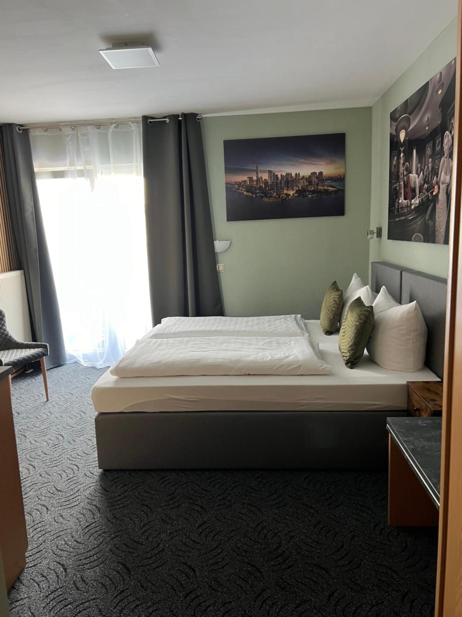 Hotel Aggertal غومرسباخ المظهر الخارجي الصورة