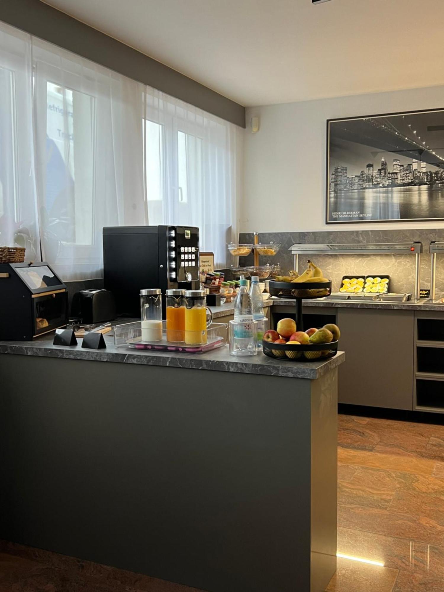 Hotel Aggertal غومرسباخ المظهر الخارجي الصورة