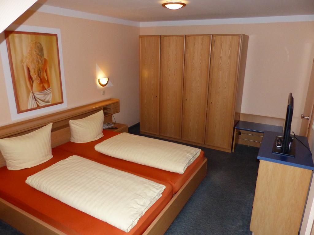 Hotel Aggertal غومرسباخ المظهر الخارجي الصورة